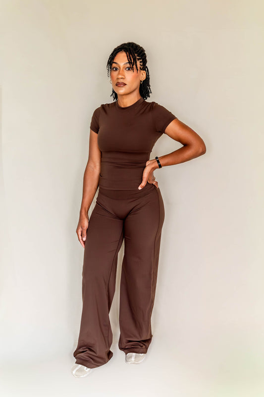 Amara Brown Set